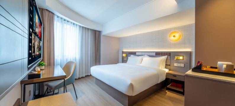 如家精选酒店(贵阳黔灵山公园延安西路地铁站店)图片