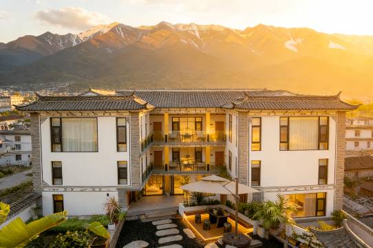 星辰屿海·凌书隐世·村墅山景度假美宿(大理洱海才村码头店)图片