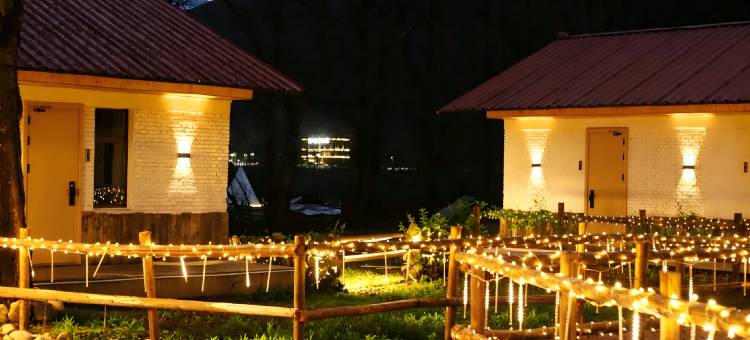 悦享·伴月山居·山境庭院Villa民宿(康定新都桥店)图片
