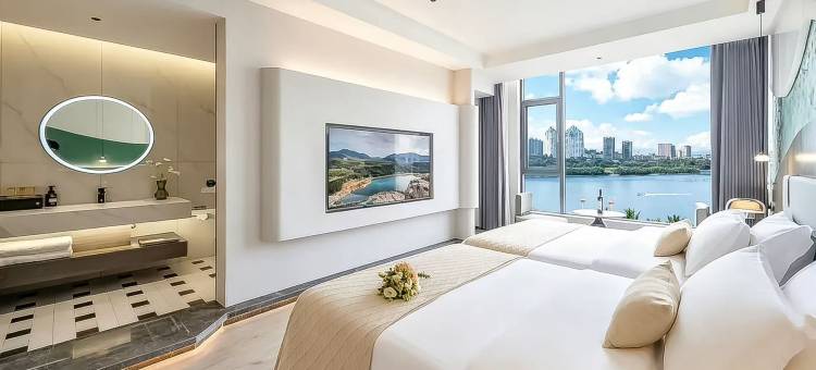 汲暮江景酒店(西双版纳景洪告庄西双景星光夜市店)图片