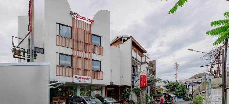红多兹Plus酒店-近亚非3号(RedDoorz Plus near Asia Afrika 3)图片