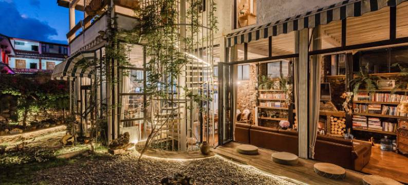 鹿野鹿笙·Coffee旅行秘境设计师美宿(大理古城店)图片