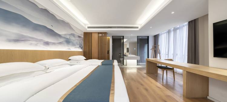 TOWO上品酒店(西安国际会展中心香湖湾地铁站店)图片