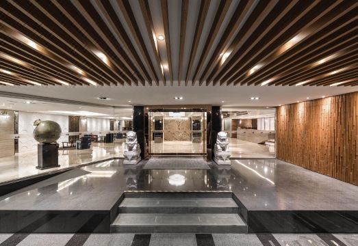 佑煦行旅外景图