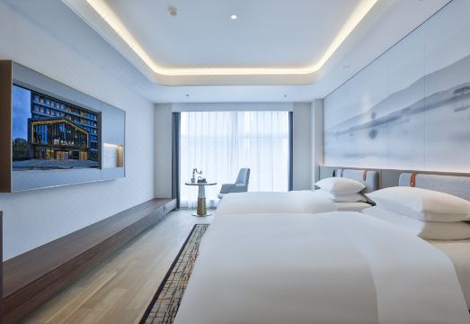 Hangzhou Lin'an Maison New Century Hotel Hotel Overview