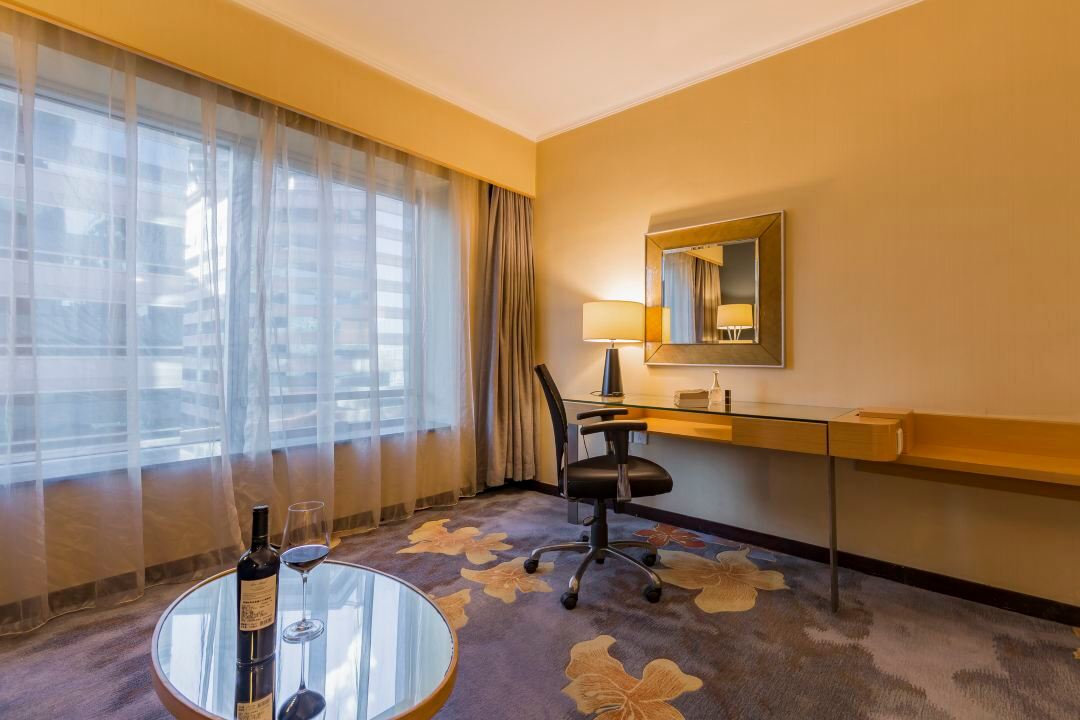 Beijing New World Centre Tongpai HotelOver view