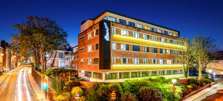 切斯特罗姆兹公寓式酒店(Roomzzz Chester City)图片