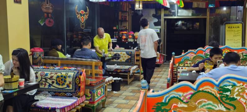 明星花园酒店(四姑娘山长坪沟景区店)图片