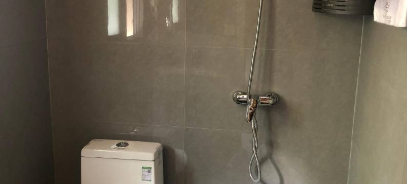 小昆仑民宿(屏山峡谷景区店)图片