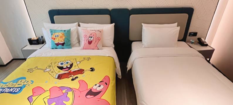 欢漫酒店(麓谷科技园涧塘地铁站店)图片