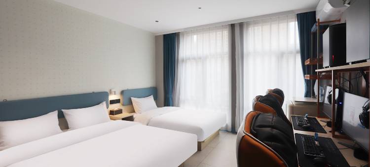 网鱼电竞酒店(常熟世茂店)图片