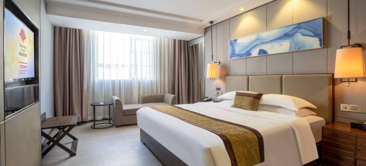 珠海凤凰谷假日酒店(拱北口岸情侣南路店)图片