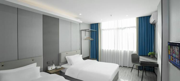 艺龙瑞云酒店(瑞金体育馆店)图片