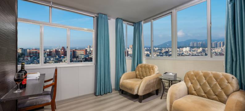 平潭岛花度影院酒店(龙王头沙滩店)图片