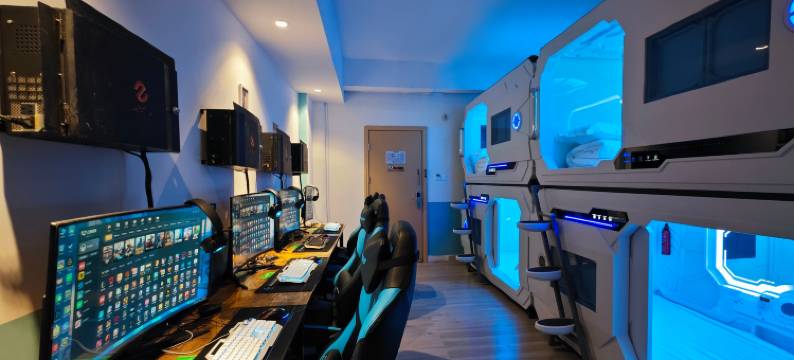 集品创客电竞酒店(中山火炬开发区店)图片