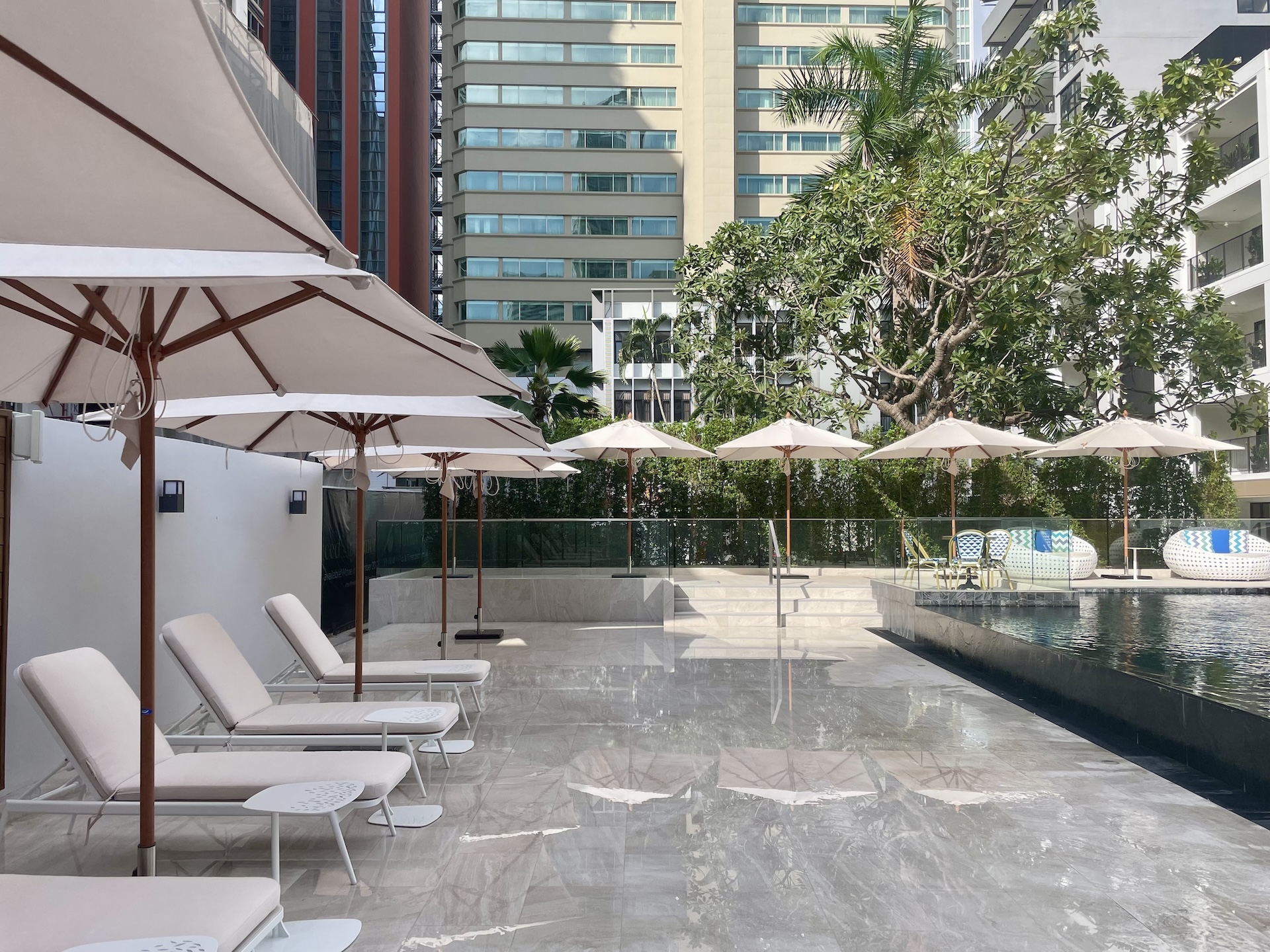 Floral Court Hotel & Residence Sukhumvit 13 Hotel Overview