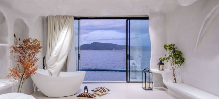 山语海|纯白洞穴海景Holiday Hotel •观景设计师民宿(纳帕海店)图片