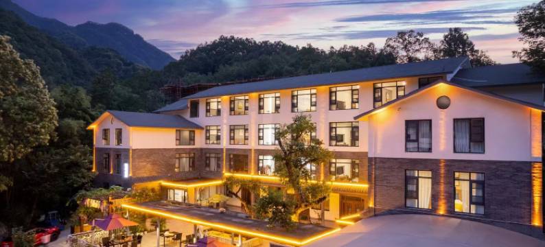 栾川颐林山居民宿(老君山云景索道店)图片