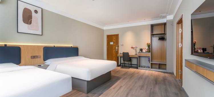 如家睿柏·云酒店(青岛黄岛灵山湾路家乐城店)图片