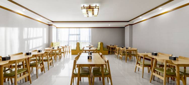 东煌酒店(鄂尔多斯万达广场店)图片