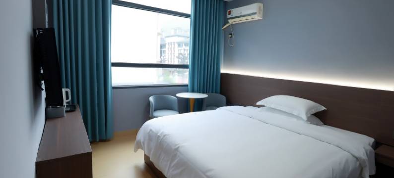 剑阁三和春天酒店图片