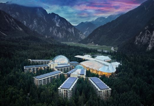 Intercontinental Resort Jiuzhai ParadiseHotel Overview