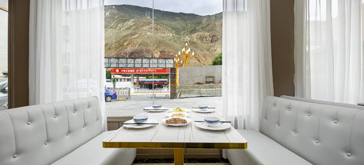 利尔酒店(八宿县店)图片