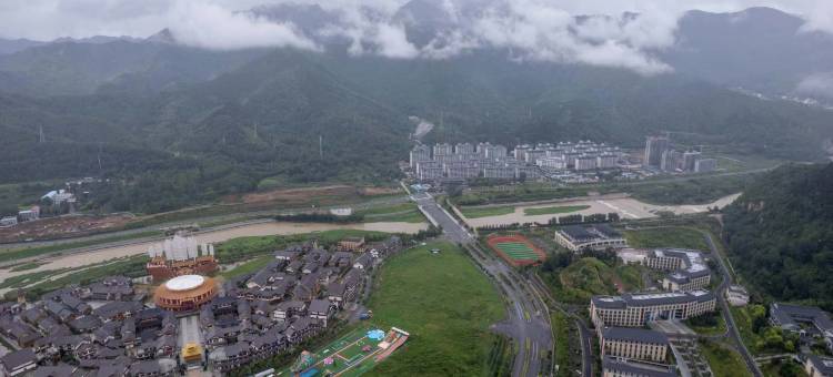柏曼酒店(洛阳栾川店)图片