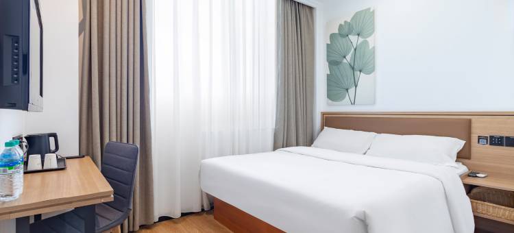 格林豪泰朝阳汽车站商务酒店图片