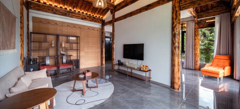 腾冲景颇茶雨客栈(董官村西董大院店)图片