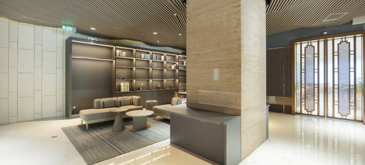 星程酒店(深圳宝安中心宝体地铁站店)图片