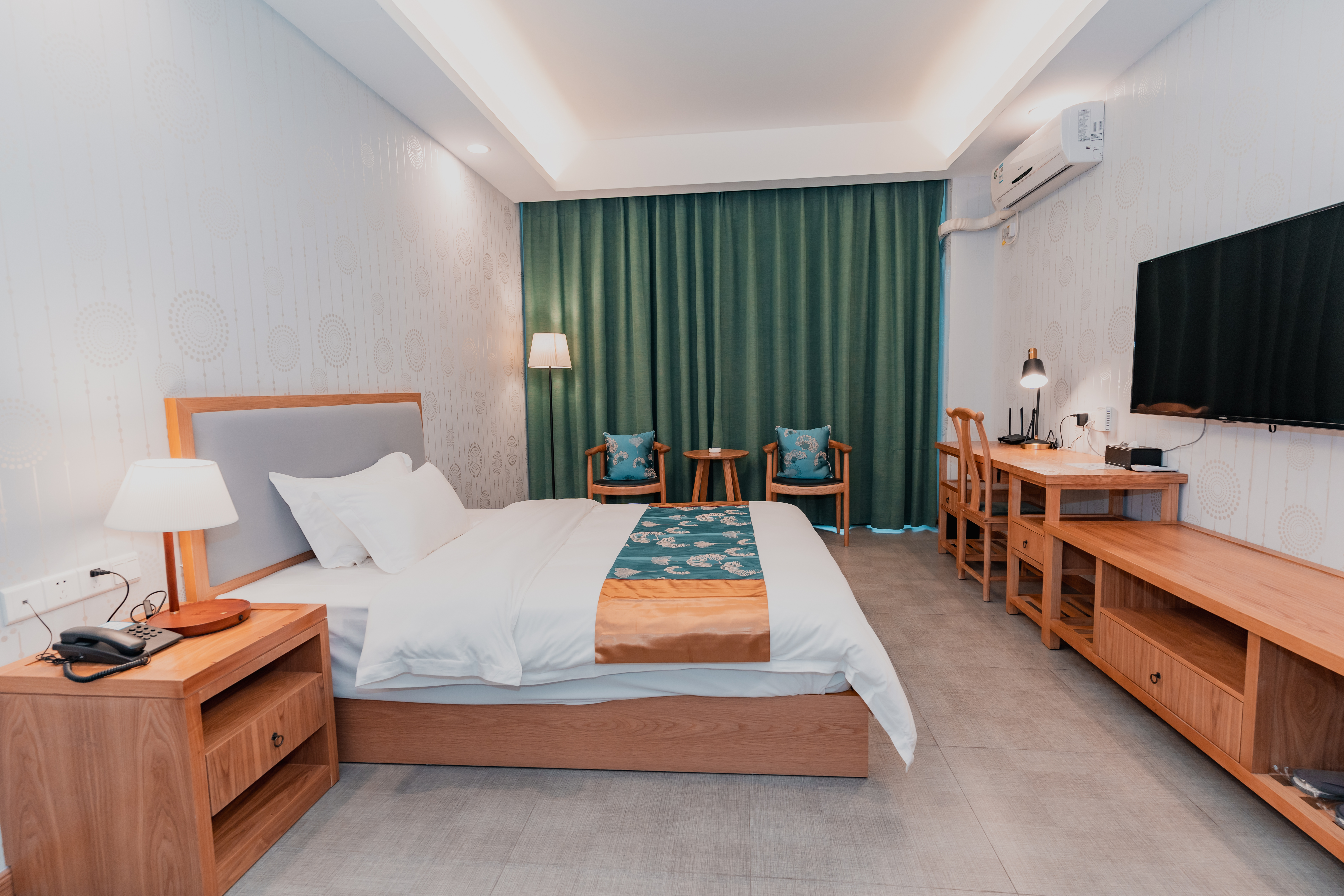 Guangzhou Fanghua Boutique Stay (Panyu Vocational College) Hotel Overview