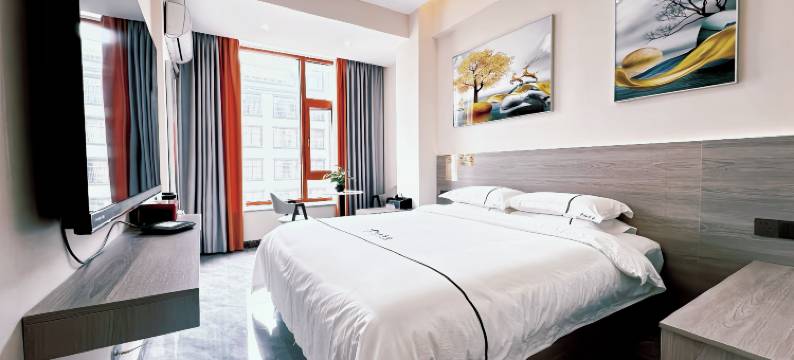 金钰酒店(曲靖花柯夜市店)图片