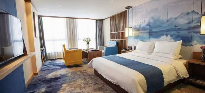 八度青春LOFT酒店(郑州二七广场店)图片