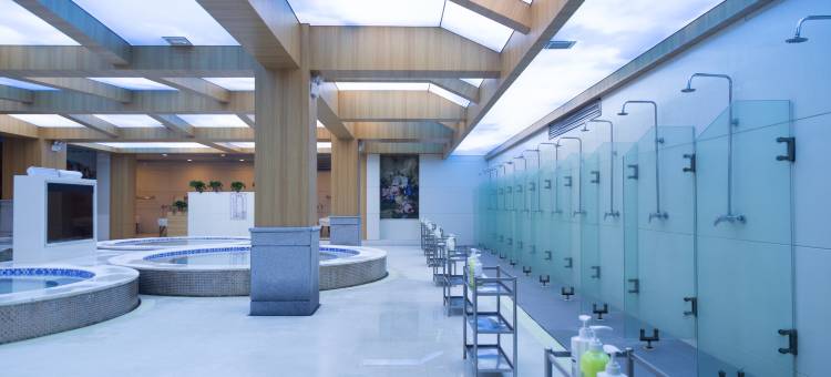 岫岩乐雪商务酒店图片