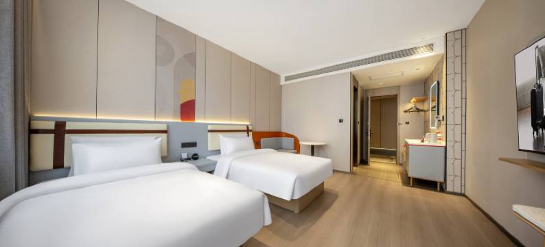 如家商旅酒店(西安软件新城鱼化寨地铁站店)图片