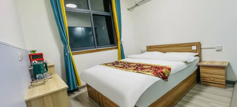 洛阳佳尚宾馆(火车站纱厂地铁站店)图片