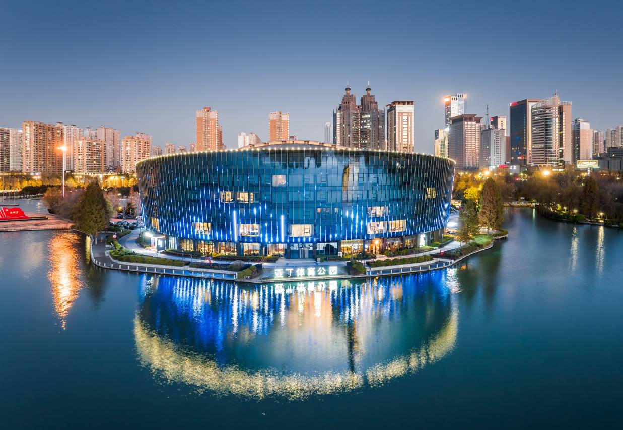 洛阳亚丁酒店图片