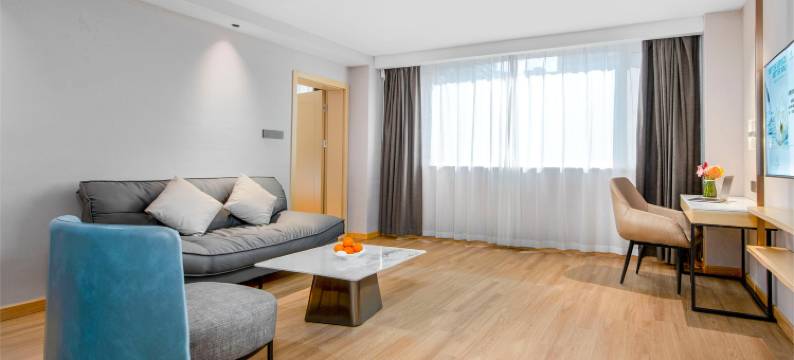 白玉兰酒店(济南火车站店)图片