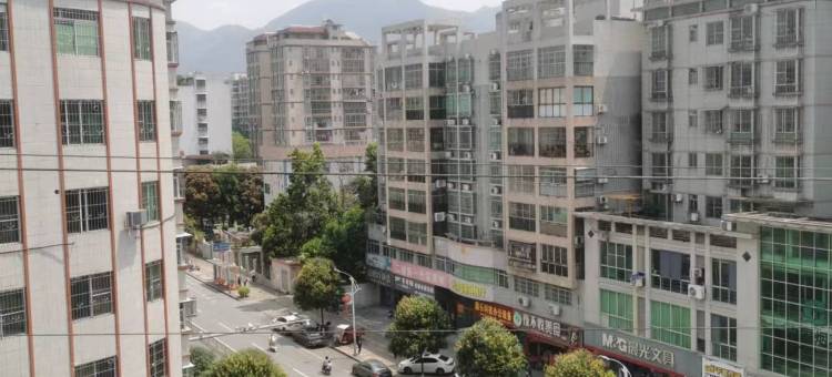 阳山柏曼公寓图片