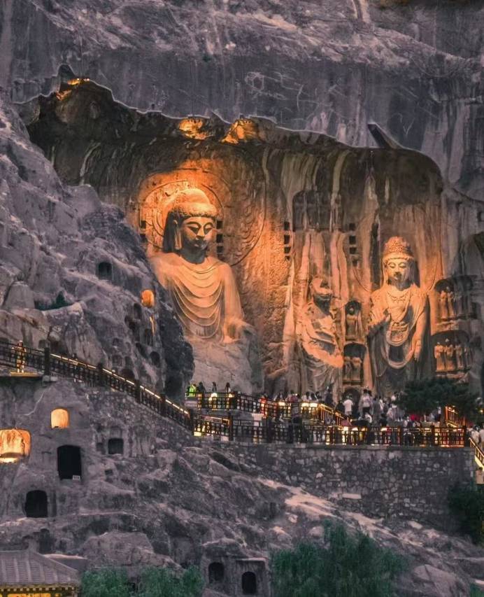 艺龙安云酒店(洛阳宝龙广场龙门高铁站店)图片