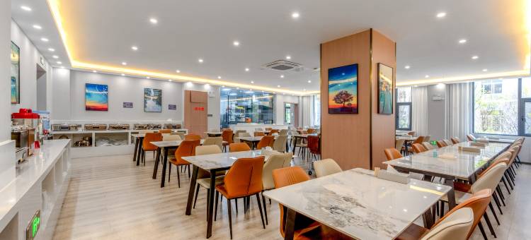 盛庭智慧酒店(大理高铁站洱海公园店)图片