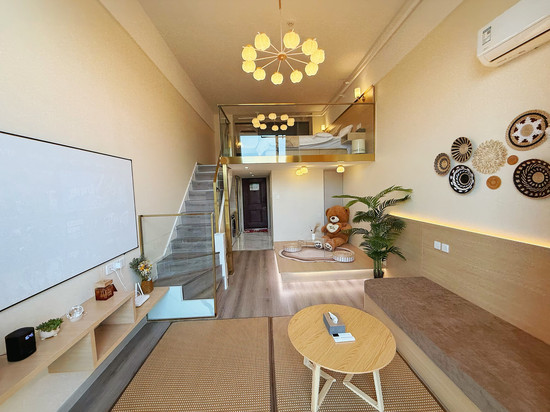 威海漫途玺悦loft度假公寓(泉乐坊商业步行街店)