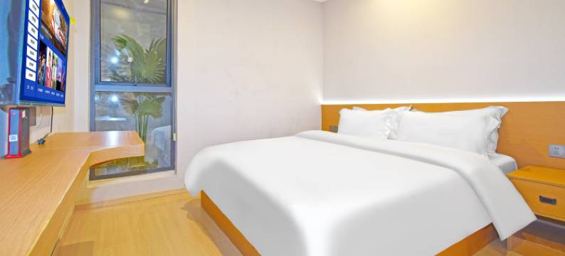 柏然酒店(重庆沙坪坝高铁站金沙天街店)图片