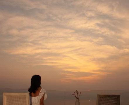 Fuxian Lake Nanguo Sanqian French Manor Resort Hotel Hotel Overview