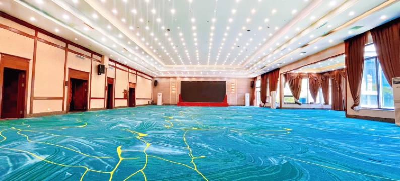 沈阳荣富饭店(太原街沈阳站西广场店)图片