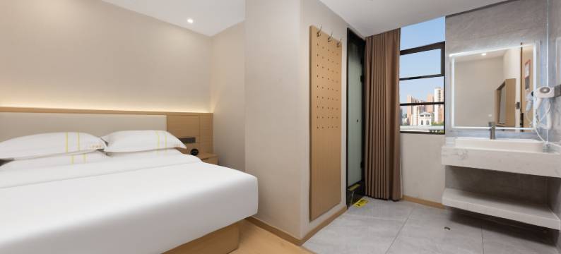 八方酒店(江汉路步行街店)图片