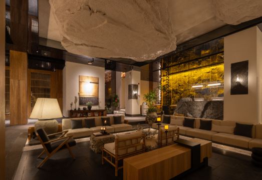 Huaya Yunman Hotel (Yueyang Tower Scenic Area Branch) Hotel Overview