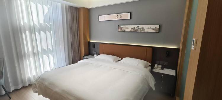 云泊轻居酒店图片