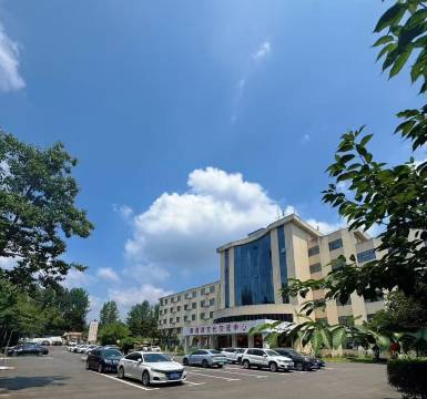 南湾湖文化交流中心酒店(信阳南湖大街南湾湖风景区店)